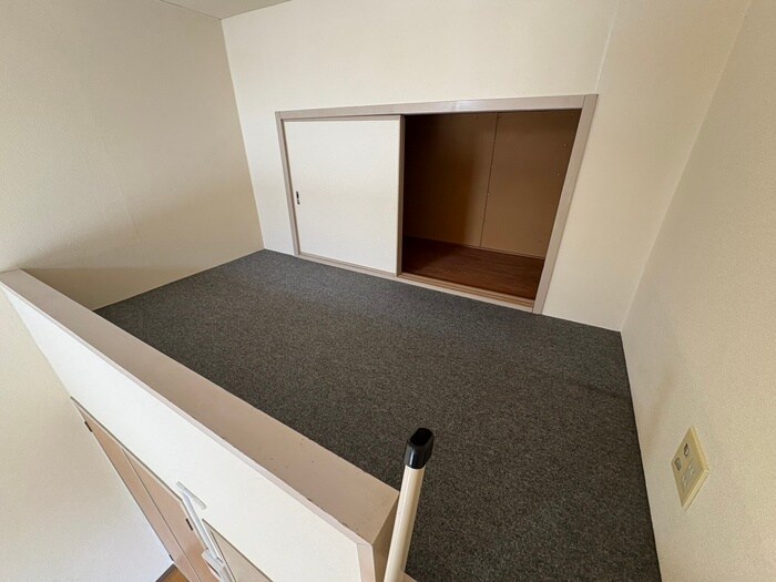 物件内観写真11　(ロフト)