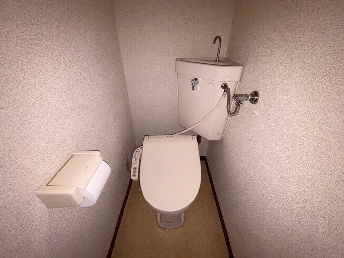 物件内観写真15　(トイレ)