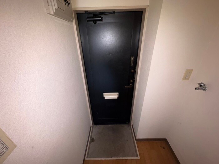 物件内観写真20　(玄関)
