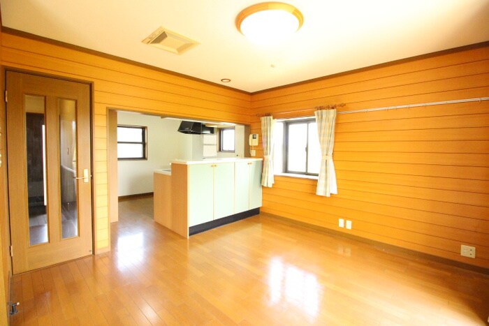 物件内観写真7　(居室)