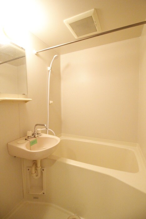 物件内観写真13　(バス／シャワールーム等)