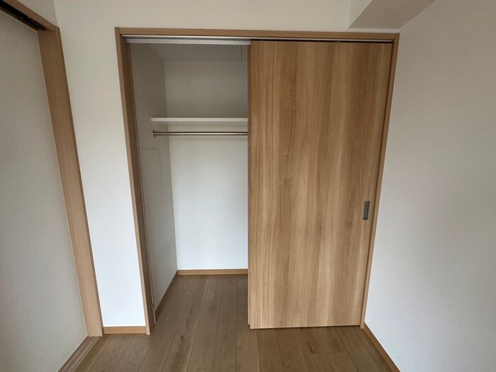 物件内観写真10　(収納)