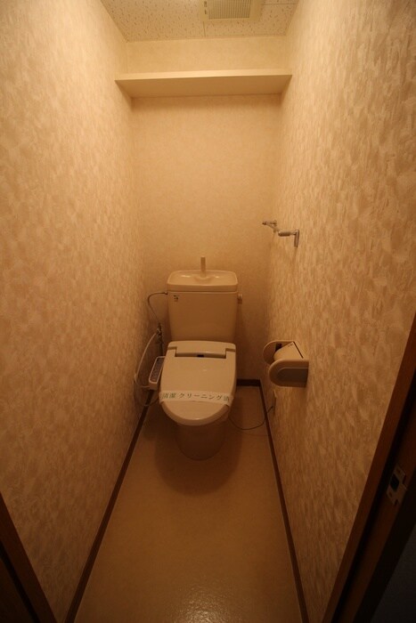 物件内観写真13　(トイレ)