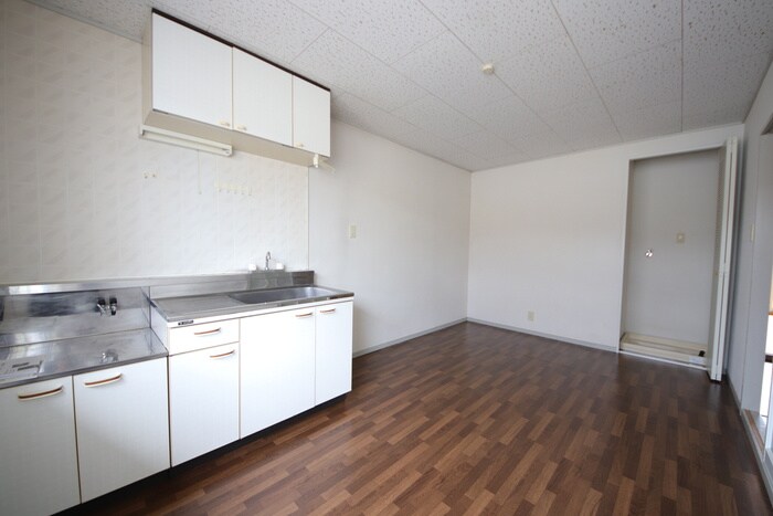 物件内観写真8　(居室)