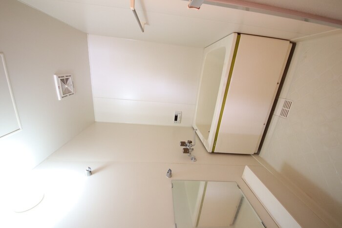 物件内観写真16　(バス／シャワールーム等)