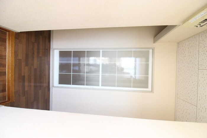 物件内観写真19　(玄関)