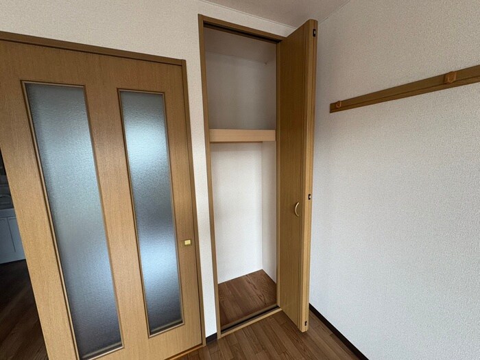 物件内観写真9　(収納)