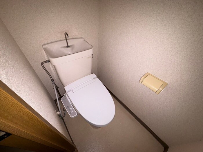 物件内観写真13　(トイレ)