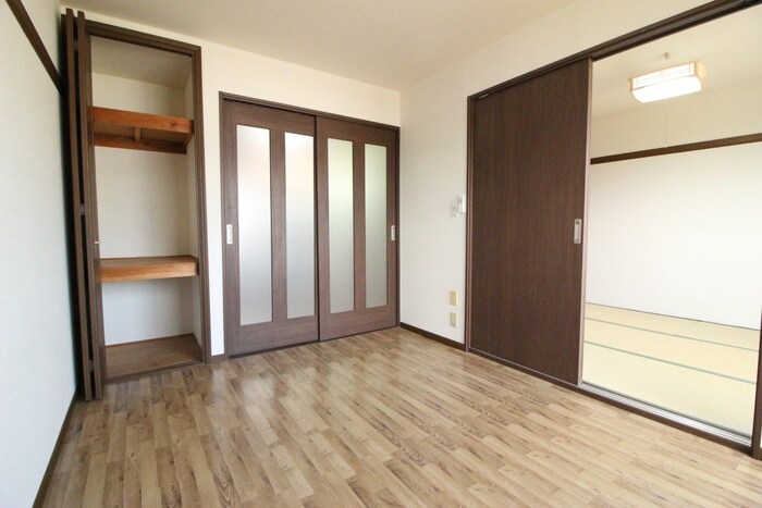 物件内観写真7　(居室)