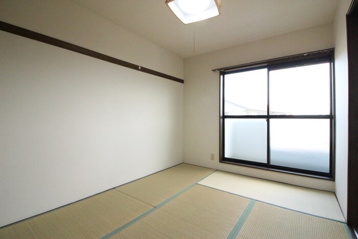 物件内観写真9　(居室)