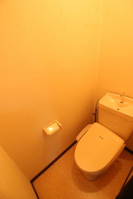 物件内観写真15　(トイレ)