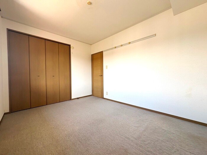 物件内観写真10　(居室)