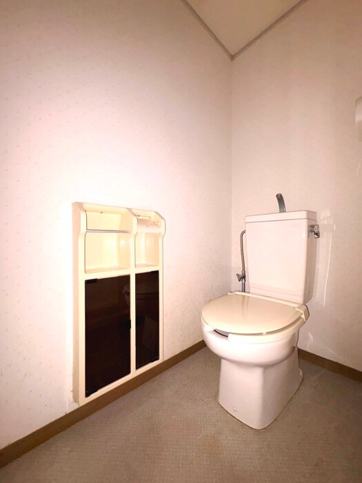 物件内観写真16　(トイレ)