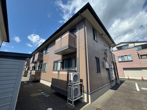 ボナ－ル西多賀外観写真