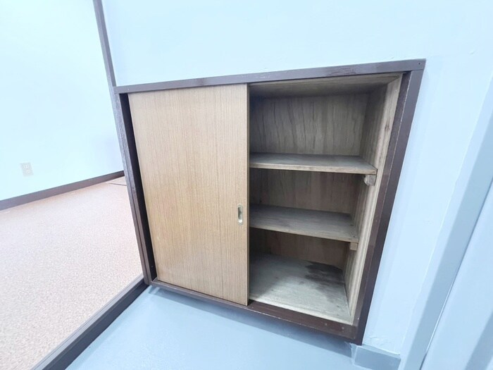 物件内観写真15　(靴箱)
