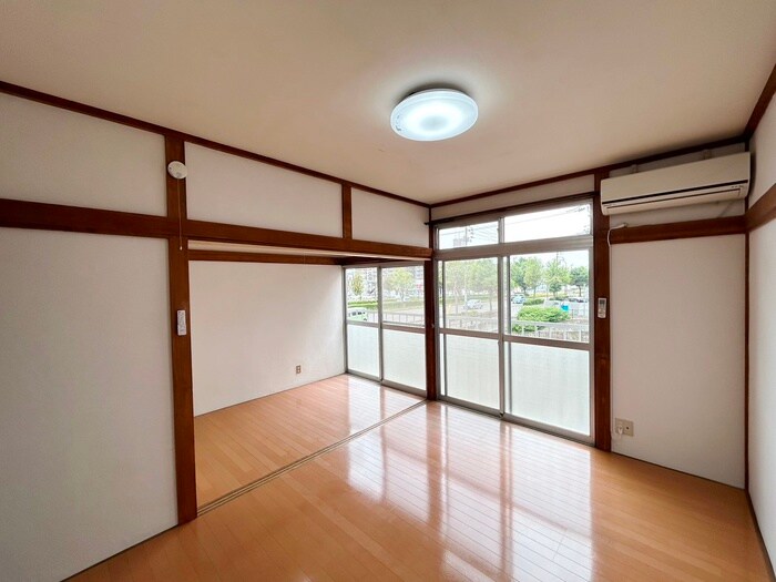 物件内観写真7　(居室)