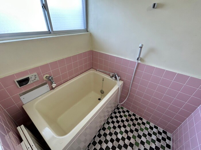 物件内観写真12　(バス／シャワールーム等)