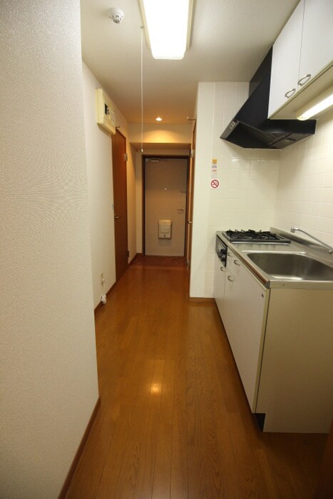 物件内観写真18　(廊下)