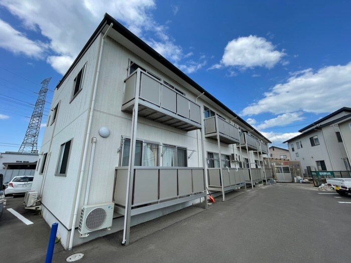 物件外観写真2　(外観写真)