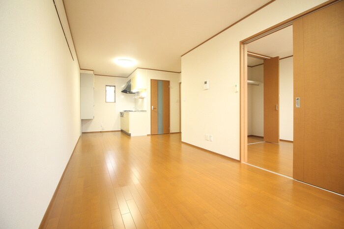 物件内観写真7　(居室)