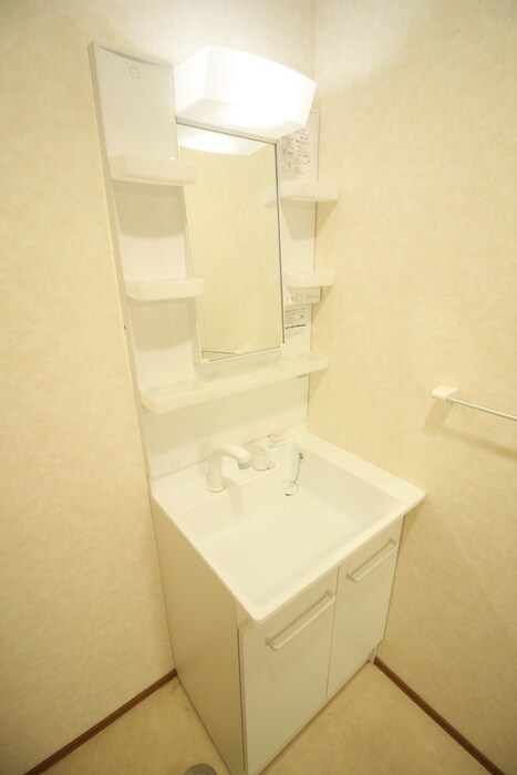 物件内観写真11　(洗面)