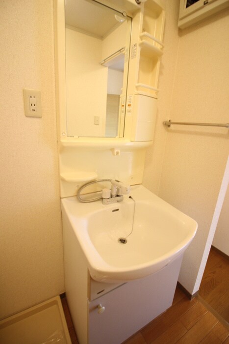 物件内観写真9　(洗面)