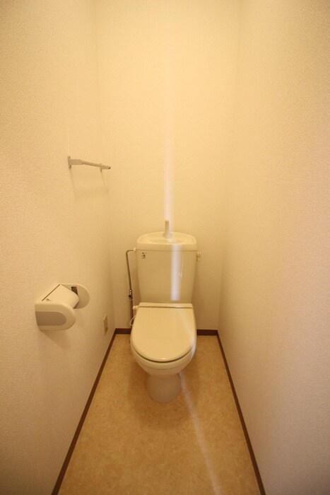 物件内観写真11　(トイレ)