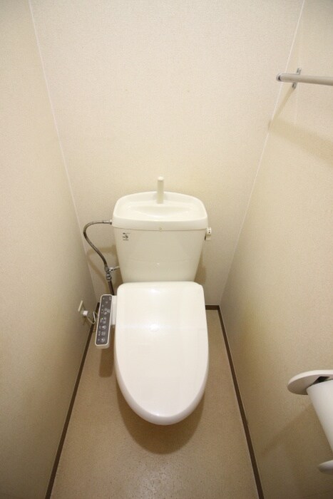 物件内観写真15　(トイレ)