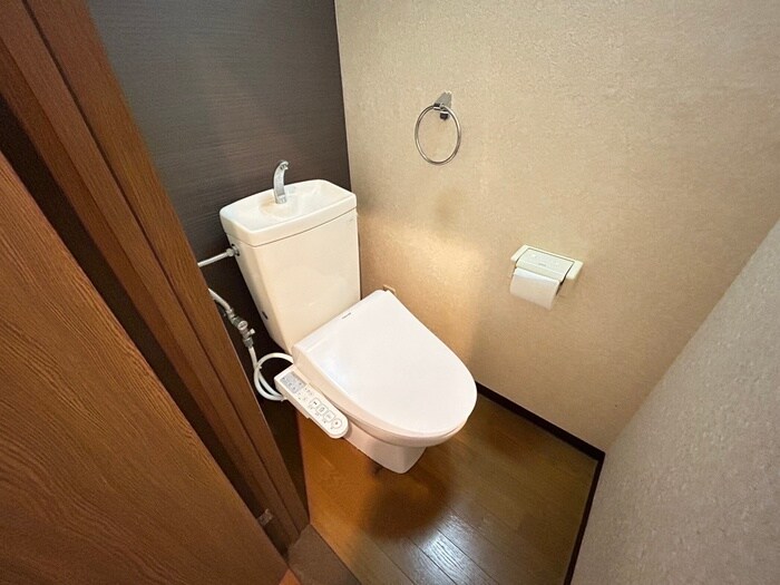 物件内観写真13　(トイレ)