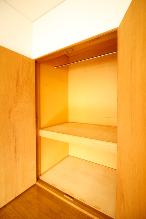 物件内観写真11　(収納)