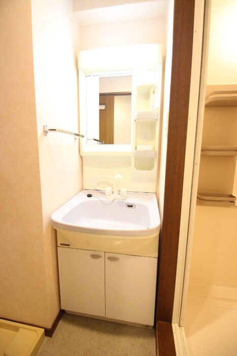 物件内観写真10　(洗面)