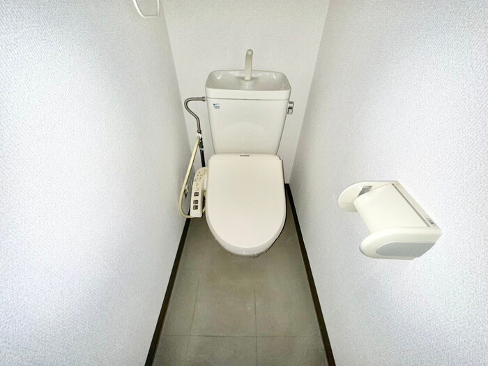 物件内観写真14　(トイレ)