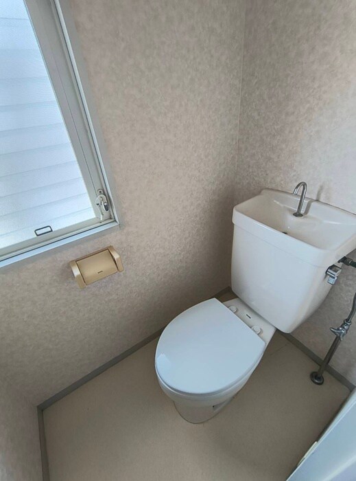 物件内観写真11　(トイレ)