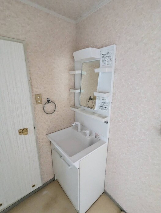 ﾄｩｲﾝｸﾙｺ-ﾄ若林Ⅶ番館の洗濯機置場