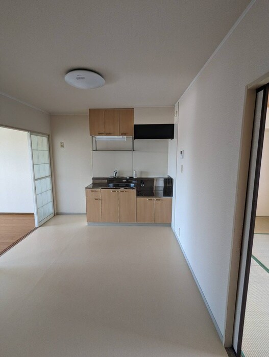 物件内観写真20　(廊下)