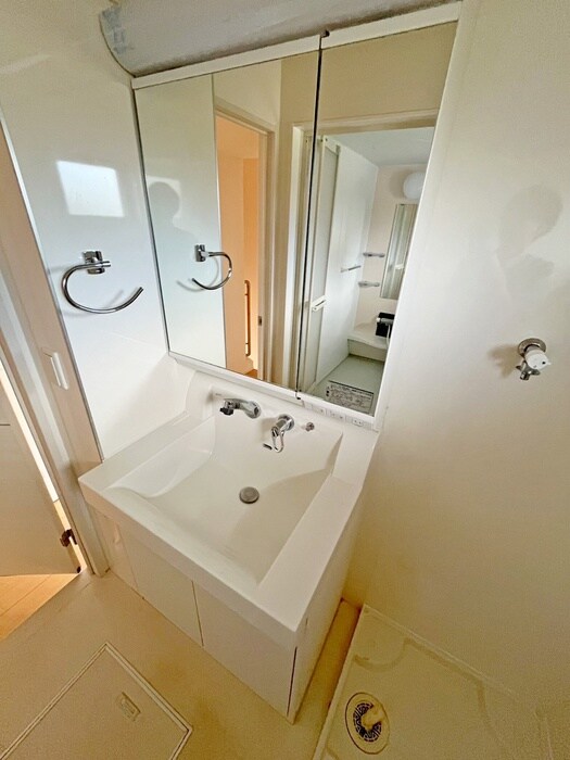 物件内観写真10　(洗面)