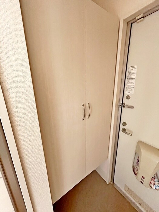 物件内観写真15　(靴箱)