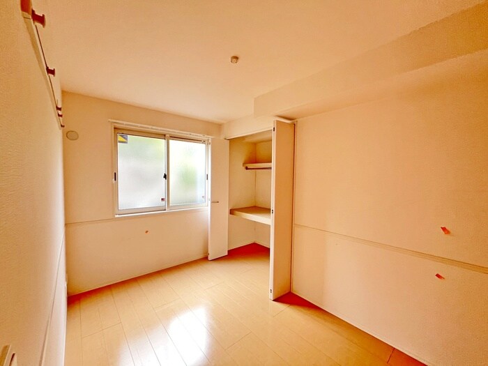 物件内観写真17　(居室)