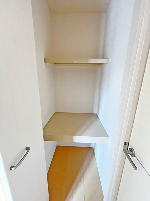 物件内観写真19　(収納)
