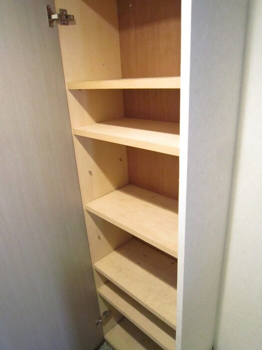 物件内観写真8　(靴箱)