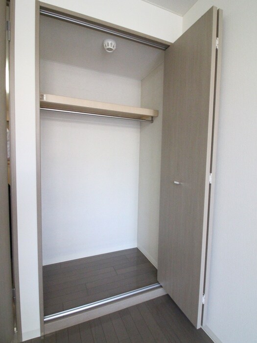 物件内観写真11　(収納)