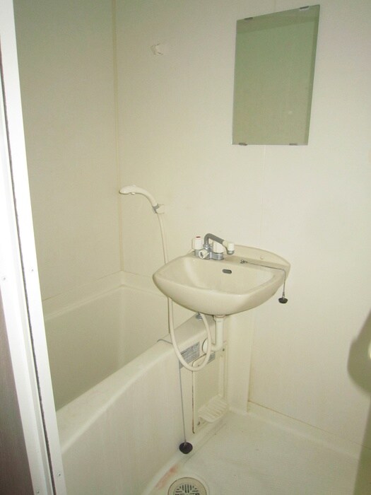 物件内観写真12　(バス／シャワールーム等)