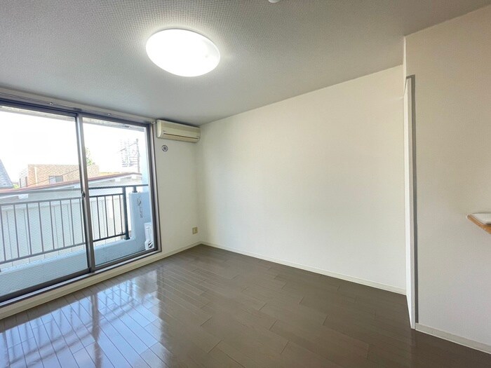 物件内観写真17　(居室)