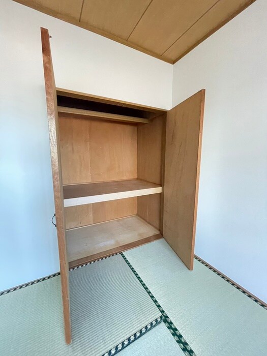 物件内観写真16　(収納)