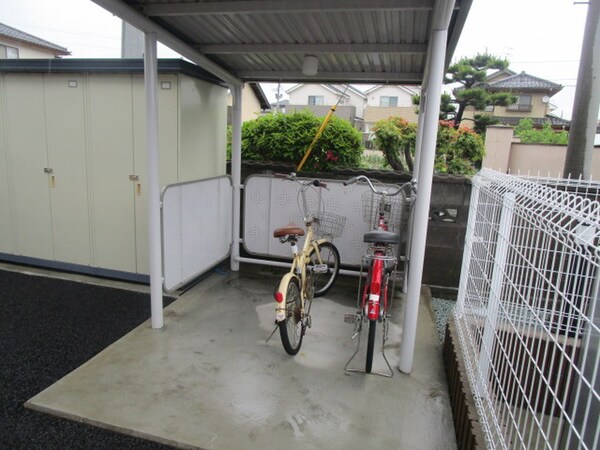 駐輪場