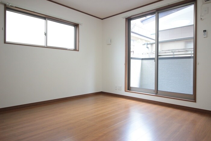 物件内観写真7　(居室)