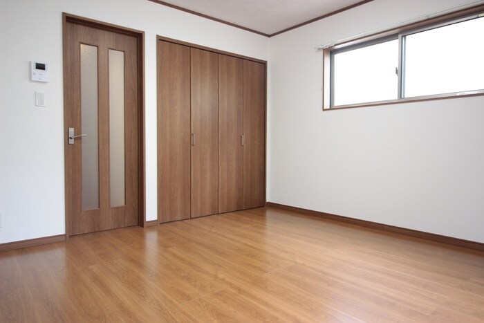 物件内観写真8　(居室)