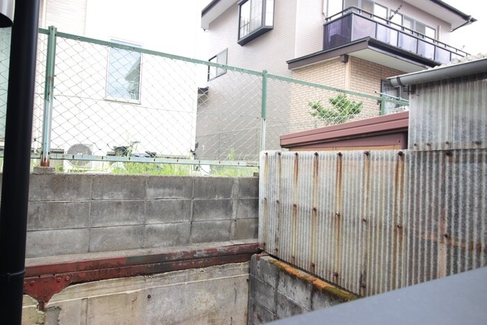 物件内観写真22　(室内からの展望)