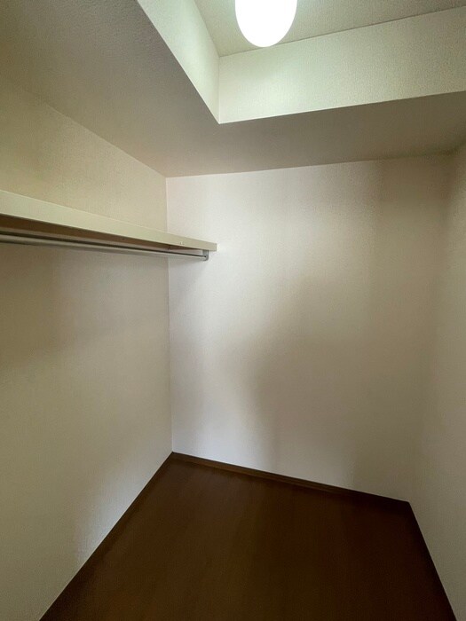 物件内観写真7　(収納)