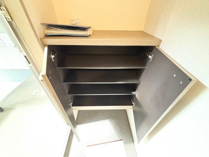 物件内観写真19　(靴箱)